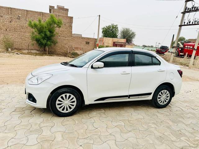 https://images10.gaadi.com/usedcar_image/4599276/original/processed_a2ab6f8e8b5a4529b19c18473e6a7601.jpg?imwidth=6400