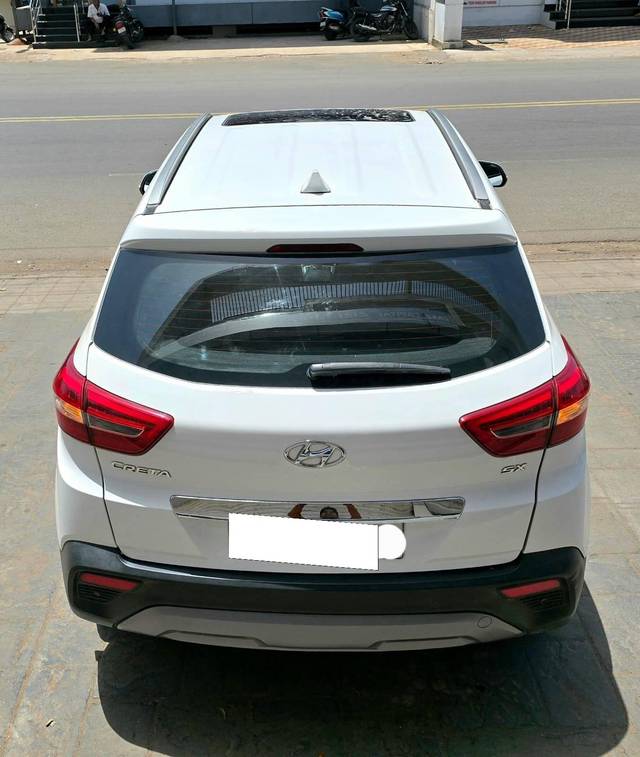 https://images10.gaadi.com/usedcar_image/4599291/original/processed_c65bf9ce2337e481740d127689f9b649.jpg?imwidth=6401