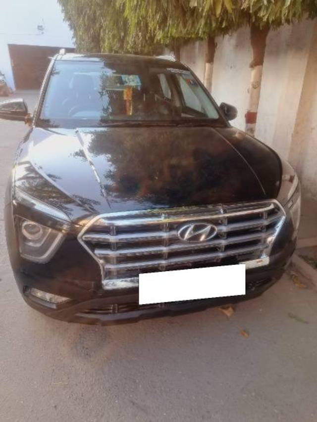 https://images10.gaadi.com/usedcar_image/4599296/original/processed_099f6cf6-9a4b-4151-844d-bdf9278957c5.jpg?imwidth=6400