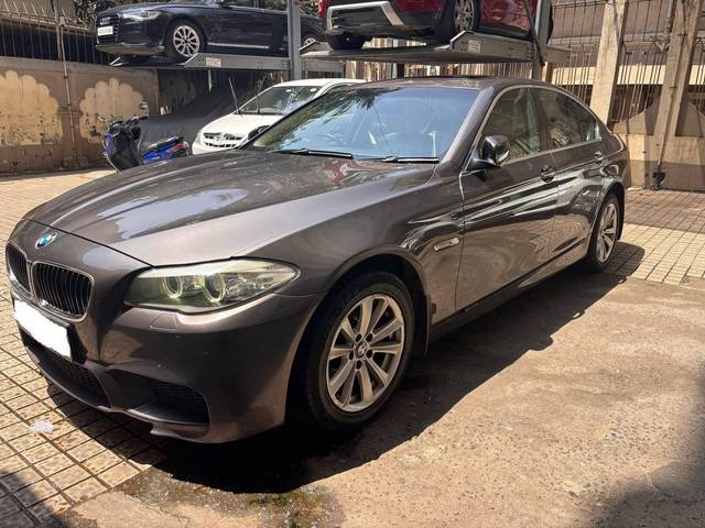 https://images10.gaadi.com/usedcar_image/4599297/original/processed_274ec8f3c9c5f83b63fea2188146827a.jpg?imwidth=6400