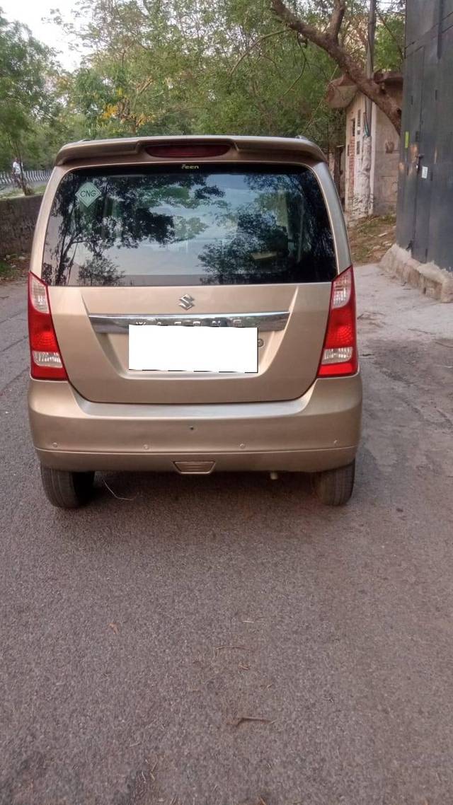 https://images10.gaadi.com/usedcar_image/4599316/original/processed_f443bd791b667f1d9f371744bc20c158.jpg?imwidth=6402