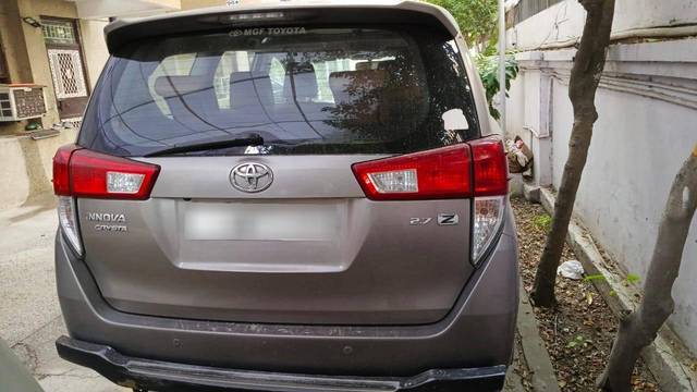 https://images10.gaadi.com/usedcar_image/4599342/original/processed_e9b3569471d54d4baae9cb51194d532e.jpg?imwidth=6401