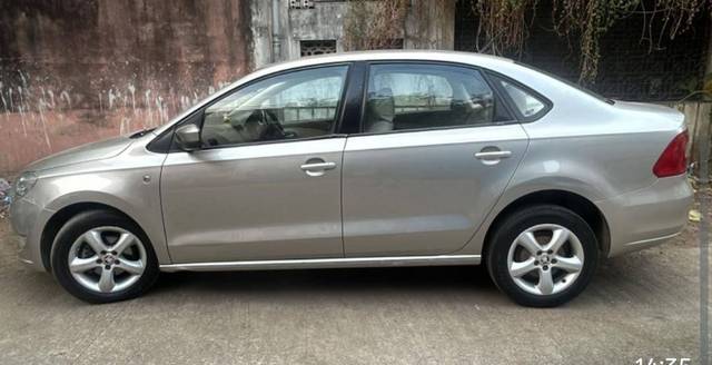 https://images10.gaadi.com/usedcar_image/4599346/original/processed_e67718c589080ecf18258514a0d36974.jpg?imwidth=6402