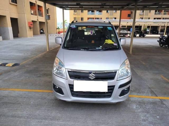 https://images10.gaadi.com/usedcar_image/4599349/original/processed_face69e1-346c-4602-b449-8fa1dc436283.jpeg?imwidth=6402