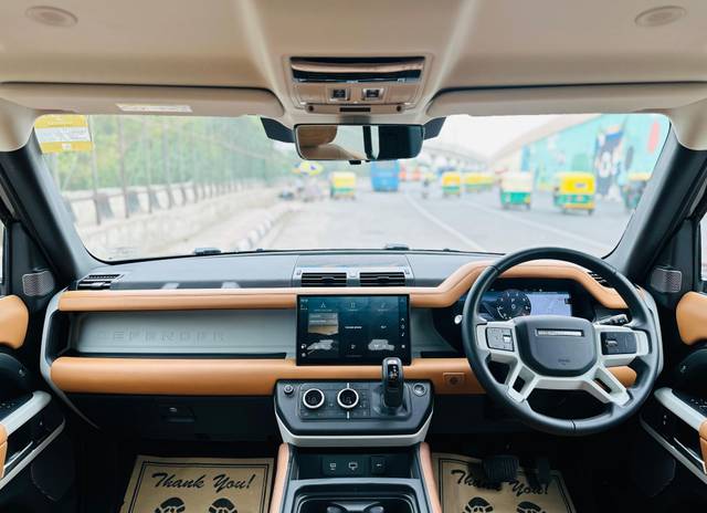 https://images10.gaadi.com/usedcar_image/4599358/original/090043696441e3c250717d0defc7f156.jpg?imwidth=6402