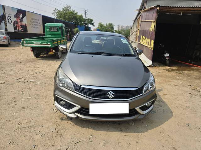 https://images10.gaadi.com/usedcar_image/4599390/original/processed_f55f3582-5e2b-47d7-aaa1-3d6cbac6d40e.jpg?imwidth=6401