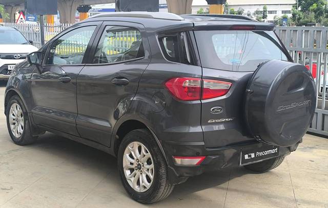 https://images10.gaadi.com/usedcar_image/4599405/original/processed_6e3bd59b7465f8f7514456272f2e787c.jpeg?imwidth=6402