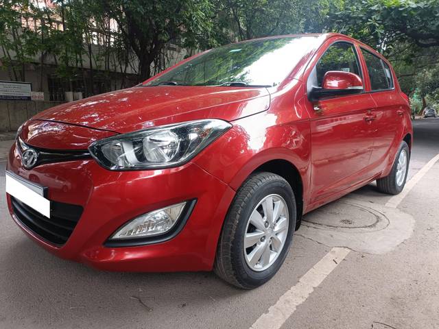 https://images10.gaadi.com/usedcar_image/4599408/original/processed_92f82526873a90352da29170aeea2f23.jpg?imwidth=6400