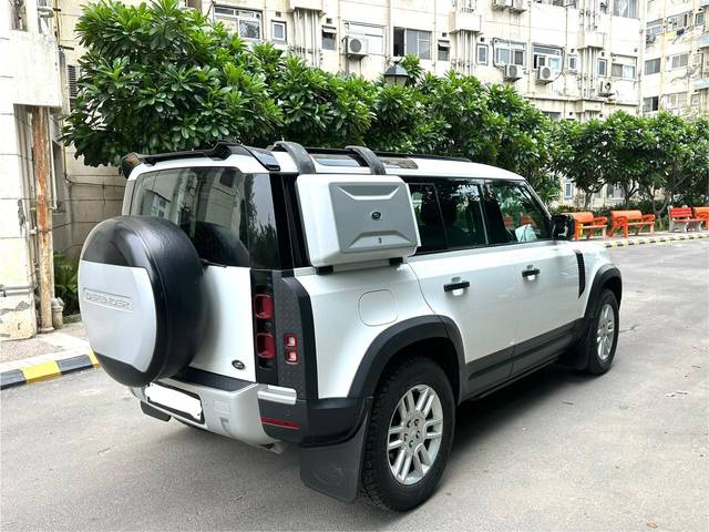 https://images10.gaadi.com/usedcar_image/4599429/original/processed_d540b2f103511db41a1f295a7382997f.jpg?imwidth=6402