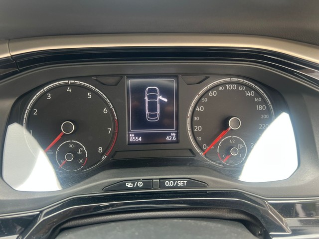 Second-hand 2024 Volkswagen Virtus Highline AT for sale in Mysore-11