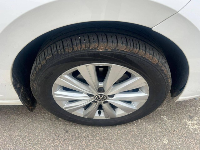 Second-hand 2024 Volkswagen Virtus Highline AT for sale in Mysore-6