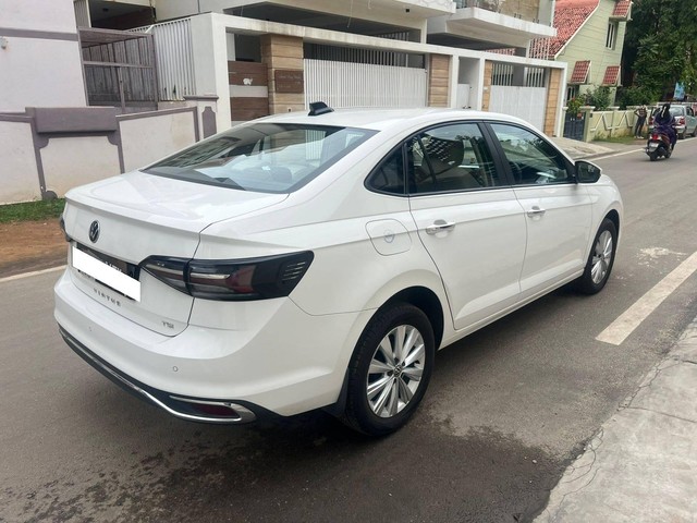Second-hand 2024 Volkswagen Virtus Highline AT for sale in Mysore-8