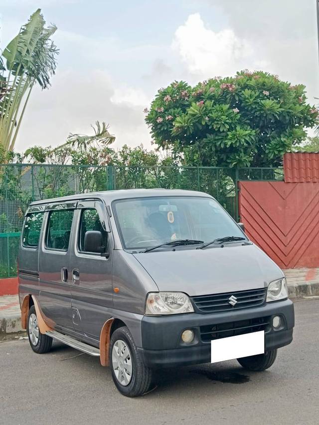https://images10.gaadi.com/usedcar_image/4599450/original/processed_86125a225bc28da83458f7848f06c576.jpg?imwidth=6400