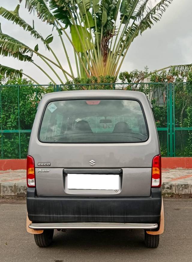 https://images10.gaadi.com/usedcar_image/4599450/original/processed_d4a2758f2eb84f7f5ef5e9fd181b39e4.jpg?imwidth=6402