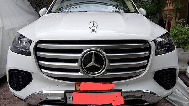 https://images10.gaadi.com/usedcar_image/4599455/original/processed_f40a7325-8016-44fe-8e0e-e7203aa777f5.jpeg?imwidth=6400