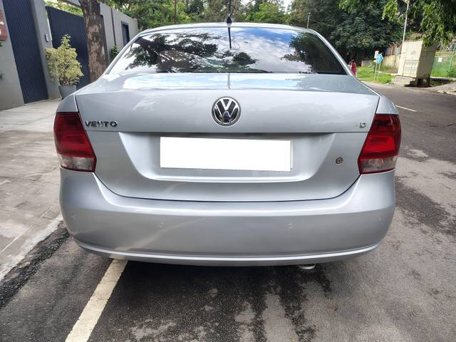 https://images10.gaadi.com/usedcar_image/4599456/original/processed_1999a949a9be2d9bc5817cc7306966cb.jpg?imwidth=6401