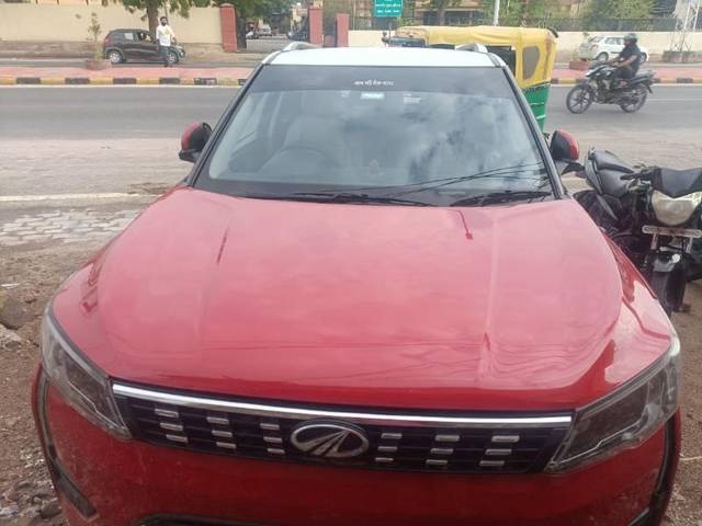 https://images10.gaadi.com/usedcar_image/4599464/original/processed_a3ae0556-b94f-42a9-9519-f4e7e2285434.jpg?imwidth=6400
