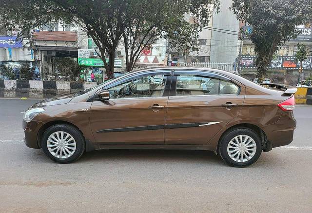 https://images10.gaadi.com/usedcar_image/4599470/original/processed_40fb6f282d80ea43905052b2c487da97.jpg?imwidth=6402