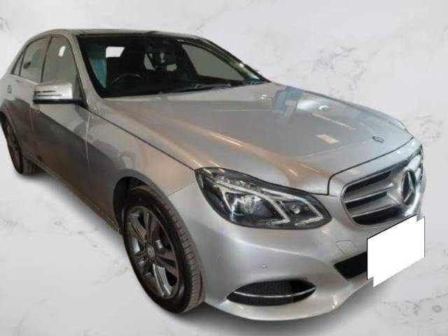 https://images10.gaadi.com/usedcar_image/4599488/original/processed_788278e2-6f0f-425a-8a83-0ad8b86d455f.jpg?imwidth=6400