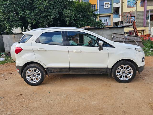 https://images10.gaadi.com/usedcar_image/4599492/original/24a3f3b4d4cb7216284319e09e45a38c.jpg?imwidth=6401