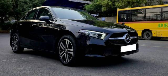 https://images10.gaadi.com/usedcar_image/4599556/original/processed_6894c18c930554374f529c65cc5989b5.jpg?imwidth=6400