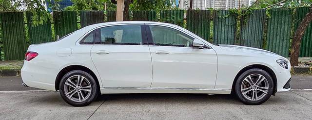 https://images10.gaadi.com/usedcar_image/4599586/original/9dd418c924dde2f978c4b15575fa0872.jpg?imwidth=6401