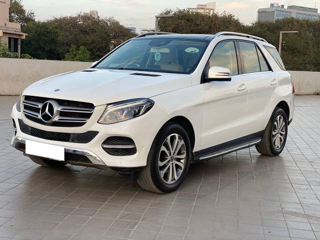 https://images10.gaadi.com/usedcar_image/4599600/original/processed_29eb70da-7219-452c-8bf7-0532eff8708f.jpg?imwidth=6402