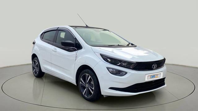 https://images10.gaadi.com/usedcar_image/4599613/original/701b242d9f7efe552d7a51a867f9e05c.jpg?imwidth=6400