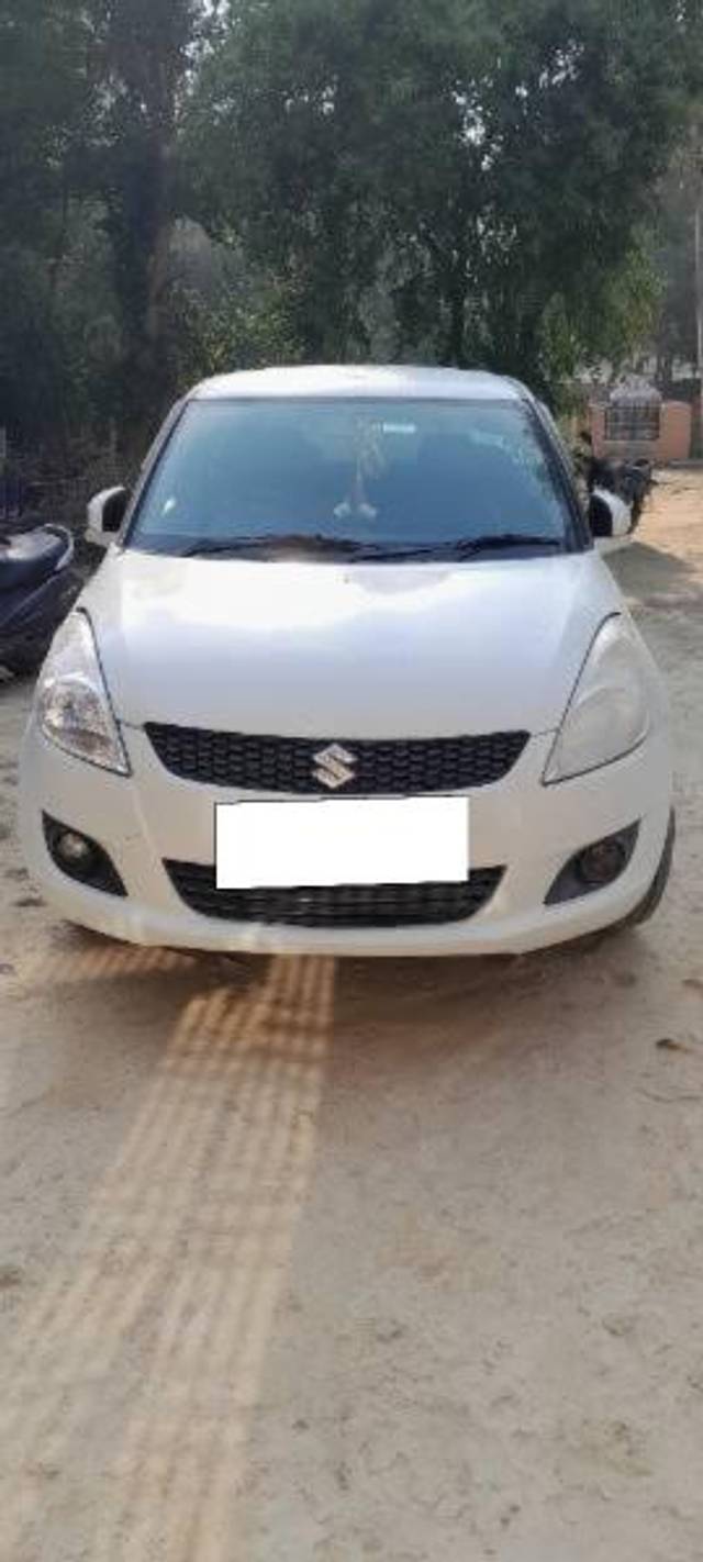 https://images10.gaadi.com/usedcar_image/4599629/original/processed_199b7a8b-4956-406e-936f-033bdddf312a.jpg?imwidth=6402