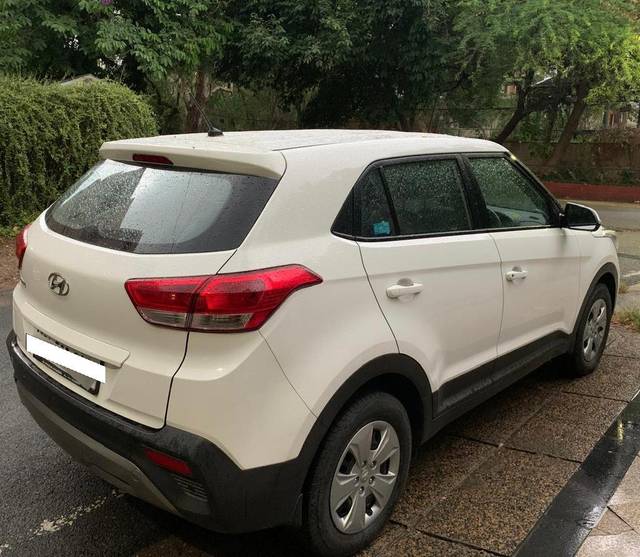 https://images10.gaadi.com/usedcar_image/4599642/original/processed_903df64fce54ed8916a772ad01990e2e.jpg?imwidth=6401