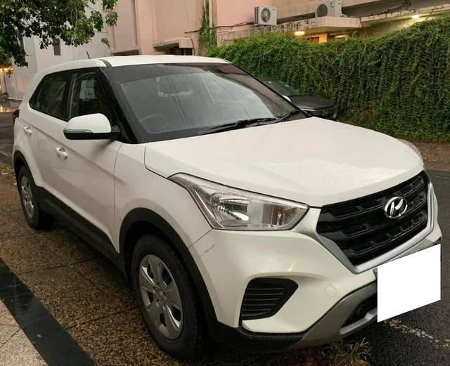 https://images10.gaadi.com/usedcar_image/4599642/original/processed_f0ecc5d7f2e92e5b4914ee1f7c9e18a5.jpg?imwidth=6400