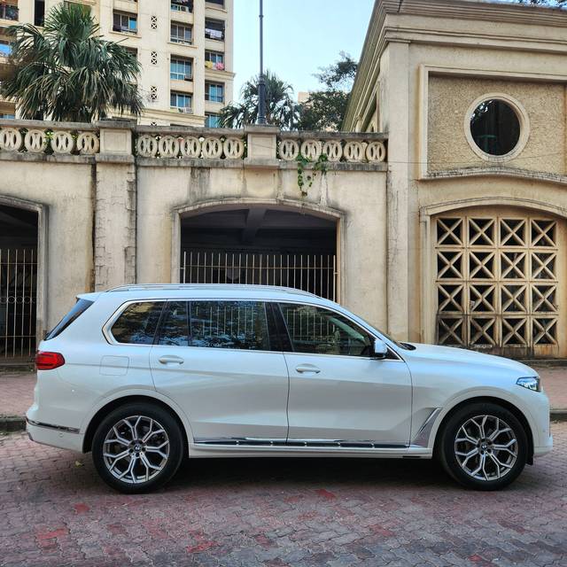 https://images10.gaadi.com/usedcar_image/4599697/original/4fafdee81496dcf9e29e889a5c80acab.jpg?imwidth=6401