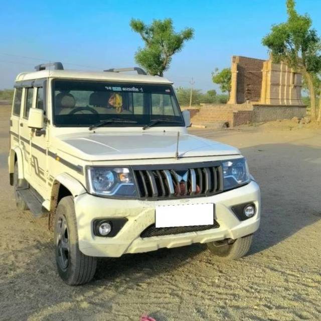 https://images10.gaadi.com/usedcar_image/4599738/original/processed_556e6ee9-9dc9-4350-b005-f3f40a02a388.jpg?imwidth=6400