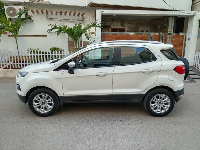 https://images10.gaadi.com/usedcar_image/4599742/original/e7e449d077e0df37f3dc2b724e748f48.jpg?imwidth=6402