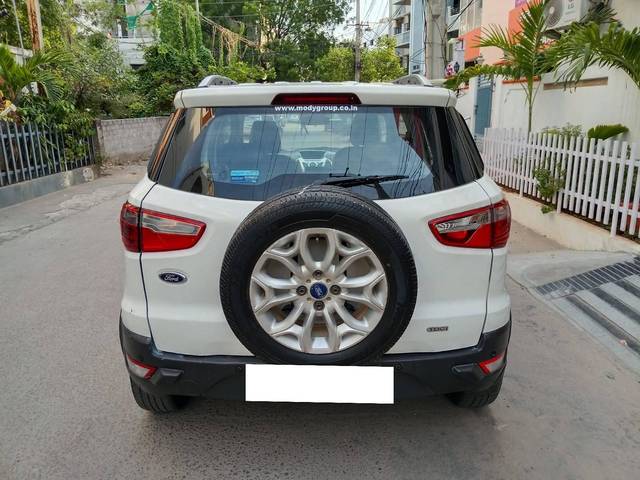 https://images10.gaadi.com/usedcar_image/4599742/original/processed_1c910d5264522b671dfd180711b9a520.jpg?imwidth=6401