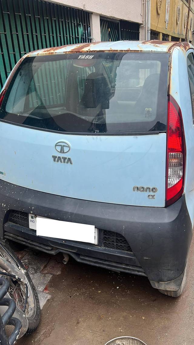 https://images10.gaadi.com/usedcar_image/4599750/original/processed_58cbeed6-6b0a-4389-ada1-4ea5aa9908b4.jpg?imwidth=6402