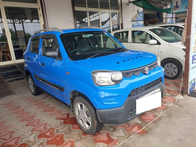 https://images10.gaadi.com/usedcar_image/4599790/original/processed_8be6fa734d06481767f148d1345b50ca.jpg?imwidth=6400