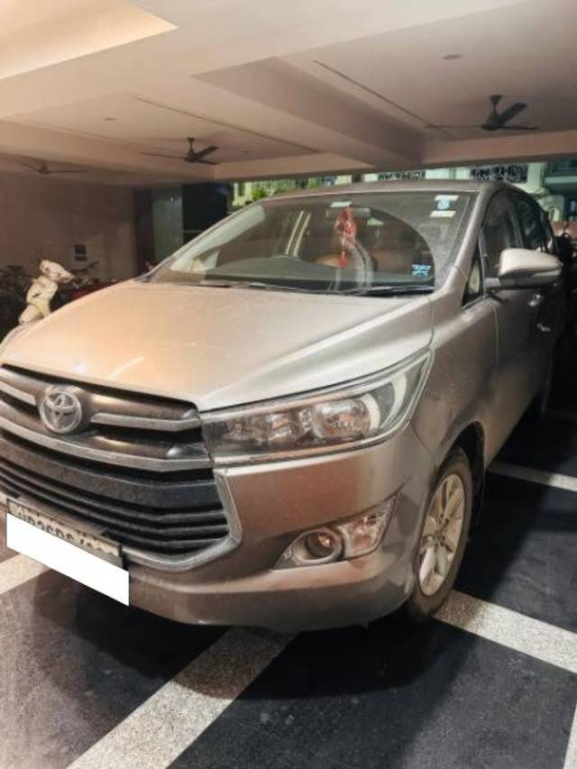 https://images10.gaadi.com/usedcar_image/4599809/original/processed_d8e5a742-a1e8-45d3-842a-22af10658d08.jpg?imwidth=6401