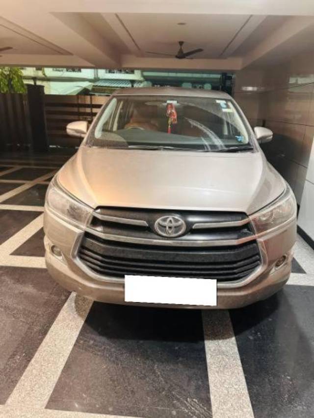 https://images10.gaadi.com/usedcar_image/4599809/original/processed_fd69c153-b803-4dff-8e2f-b77f035f00a5.jpg?imwidth=6402
