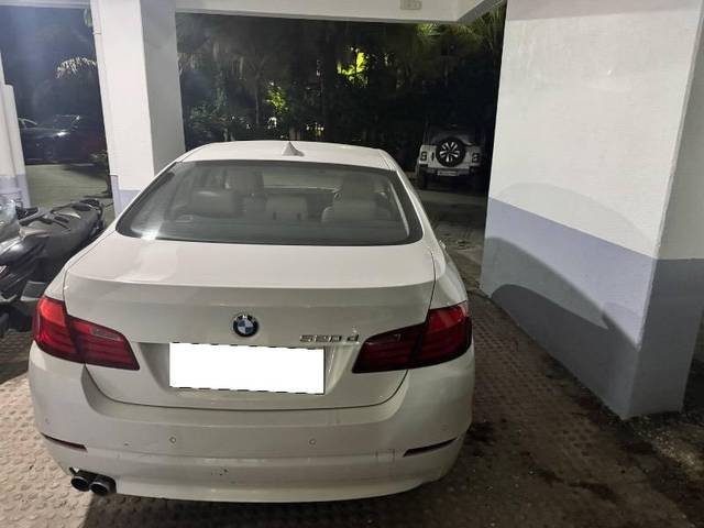 https://images10.gaadi.com/usedcar_image/4599827/original/processed_b3102d3e-0786-4131-a527-daf87b7add27.jpeg?imwidth=6401