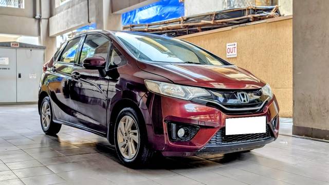 https://images10.gaadi.com/usedcar_image/4599829/original/processed_bb7e4176b090c438c0d37d572393fcab.jpg?imwidth=6400