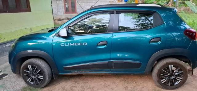https://images10.gaadi.com/usedcar_image/4599837/original/processed_734e343f-c05d-41ad-b34d-99dfd90cd24b.jpg?imwidth=6401