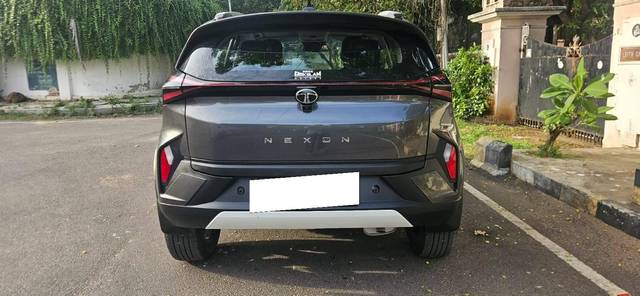 https://images10.gaadi.com/usedcar_image/4599881/original/processed_f49def905b5e1d7d26cbcd9586c696fe.jpg?imwidth=6401