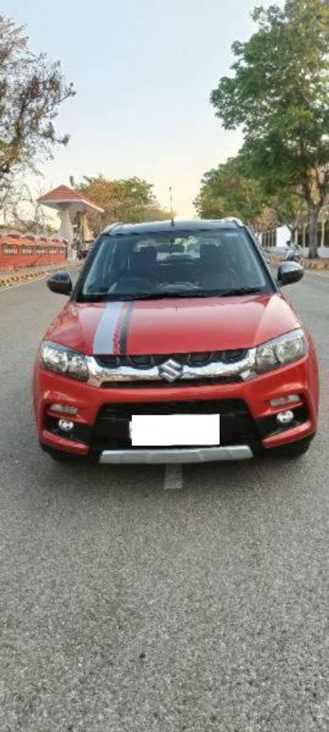 https://images10.gaadi.com/usedcar_image/4599898/original/processed_8d5df65b-f3b2-46bd-81c6-428e1981fe34.jpg?imwidth=6400
