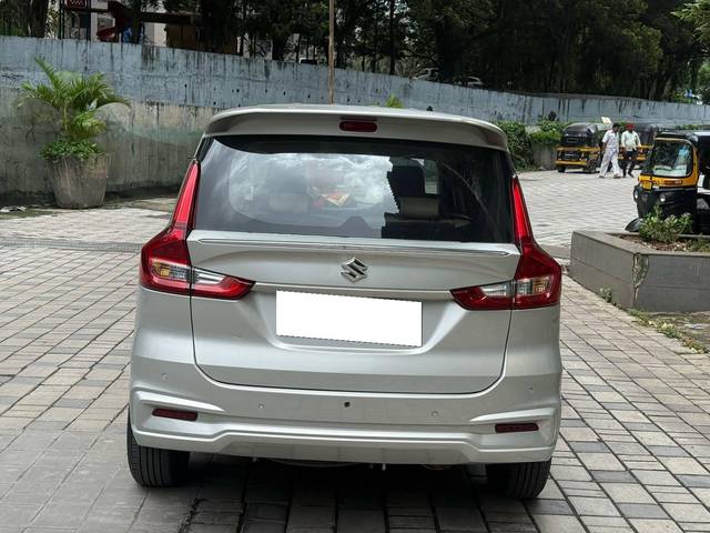 https://images10.gaadi.com/usedcar_image/4599905/original/processed_b86a37be843f5986deef63495d7de9d8.jpg?imwidth=6401