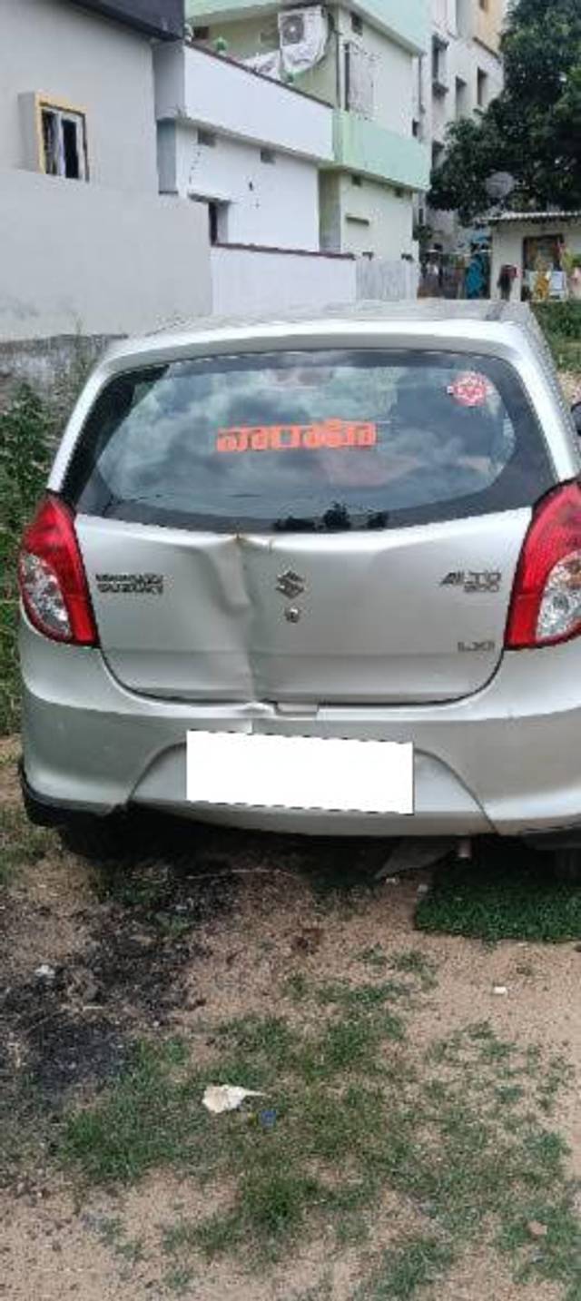 https://images10.gaadi.com/usedcar_image/4599907/original/processed_2b52155d-2707-4afa-8413-8be8b6de74f7.jpg?imwidth=6401