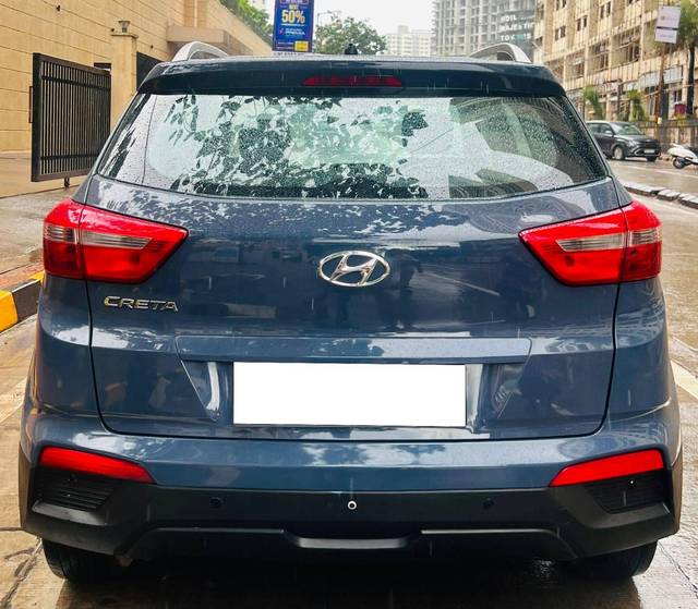https://images10.gaadi.com/usedcar_image/4599916/original/processed_8b1c7d32dfb44d9ce4d05d99b64d9f27.jpg?imwidth=6401
