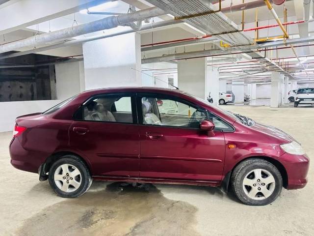 https://images10.gaadi.com/usedcar_image/4599920/original/processed_0bddf0da-9543-45b6-9610-97a7d8daef09.jpeg?imwidth=6401