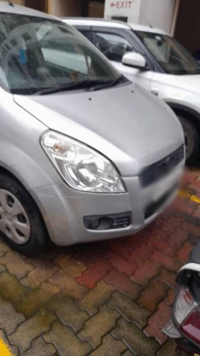 https://images10.gaadi.com/usedcar_image/4599922/original/b85abb04-4aff-4991-9276-4c1e9286fc79.png?imwidth=6402