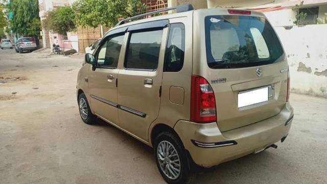 https://images10.gaadi.com/usedcar_image/4599933/original/processed_3a31ae83-ddb6-4b5e-8204-48c3fd69481b.jpg?imwidth=6400